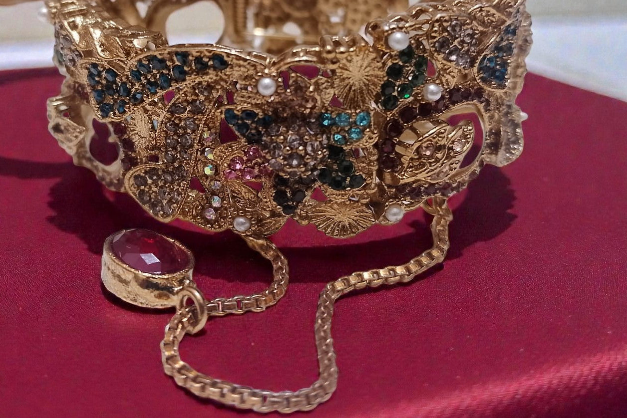 Exquisite Antique Gold Polki Bangles with Multicolor Stones, Pearls & Ruby Dangling Charms – Luxury Bridal & Party Wear